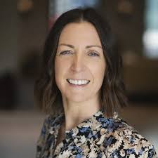 Angela Kerr's Instagram, Twitter & Facebook