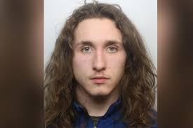 First picture of robber who led Kidlington alleyway mugging