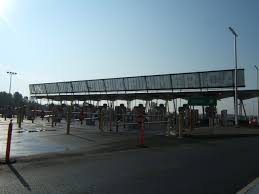 Canada and the us have agreed to extend travel restrictions between the two countries for another month, with pm justin trudeau citing the need to meet vaccine targets. Canada Officially Extends U S Border Restrictions Wamc