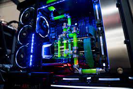 I'm running the standard dilution ratio x1 clear uv blue right now and it looks. Maingear A Twitter Something About Our Green Uv Reactive Coolant Is Just Mesmerizing To Look At Configure Your Own Https T Co 7gtuxlemx7 Pcmasterrace Https T Co K0fphikunb