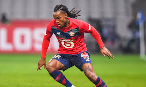 Renato júnior luz sanches comm is a portuguese professional footballer who plays as a midfielder for ligue 1 club lille and the portugal nat. Mercado Da Bola Liverpool Negocia Com Renato Sanches Destaque De Portugal E Lille