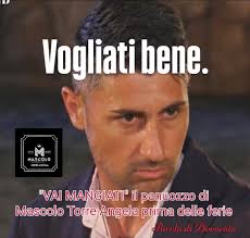 🔥 Vogliati bene! 🔥 Come dice il nostro Avvocato, prima delle ferie c'è  una sola cosa da fare: passare da Mascolo a Torre Angela per gustare uno  dei nostri panuozzi, farciti dai