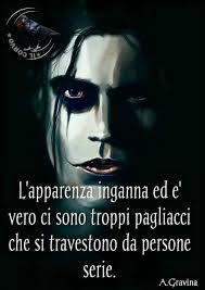 Facciabuco, il social network satirico!