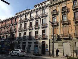 Apartamentos Premium En Plena Gran Via Granadina Con Wii Gratis Para Los Mas Pequenos Suitesgranvia17 Granada Catedral Premium Apar Catedral Vias Apartamentos