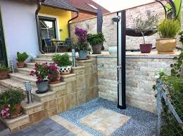 Duschplatz Mit Solardusche Bauanleitung Zum Selberbauen 1 2 Do Com Deine Heimwerker Community Solardusche Garten Solardusche Gartendusche