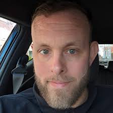 This is what happens when drunk Big Brother stars see paparazzi.. But we  don't mind..