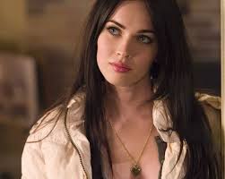 Megan denise fox was born on may 16, 1986 in oak ridge, tennessee to gloria darlene tonachio (née cisson), a real estate manager & franklin thomas fox, a parole officer; Daily Celebz On Twitter Megan Fox Jennifer S Body 2009