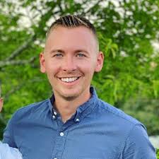 Annabel Park 🇺🇦 (@annabelpark)