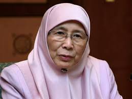 President of parti keadilan rakyat. Wan Azizah Dirawat Di Ppum