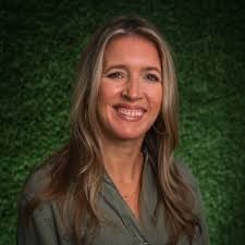 Step 1️⃣: Acknowledge the crazy. I learned this by accident when I started  leading people. And boy has it paid off. I'm a problem solver by nature.  When people bring me problems