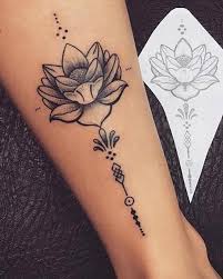 99 tatouages de fleurs de lotus et leur signification. 40 Idees De Tatouage De Fleurs Quelle Est Leur Signification Mode Et Beaute Tatouage Zenidees