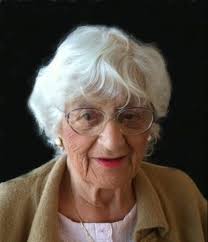 Stella Ayers's Instagram, Twitter & Facebook