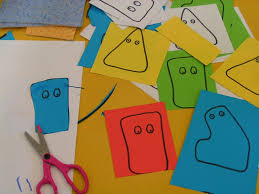 Et découper l'objet moulé selon une forme souhaitée. Decouper Des Formes Simples Le Tour De Ma Classe