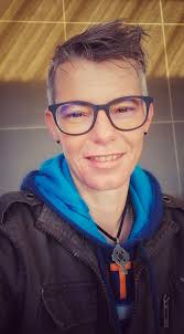 New glasses and positive feedback from friends