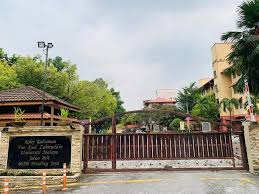 Kolej kediaman keempat, universiti malaya yang juga dikenali dengan nama kolej kediaman bestari telah ditubuhkan pada bulan ogos 1963. Kolej Kediaman Kesembilan Um On Twitter Gambar Gambar Berikut Menunjukkan Kawasan Persekitaran Kolej Kediaman Tun Syed Zahiruddin Kk9 Umwow Umisone Mhsum Umawesome Ninershornets Meneruskanlegasitradisi Https T Co 4bfa1zigra