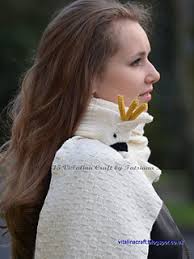 Ravelry: White Cockatoo Scarf pattern by Tatsiana Matsiuk
