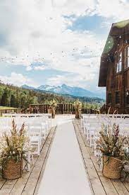 The Most Breathtaking Wedding Venues In Colorado Colorado Wedding Venues Breathtaking Wedding Outdoor Wedding Venues