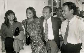 306,327 likes · 7,228 talking about this. Former Dpm Speaks About Losing His Family To Highland Towers Disaster The Star