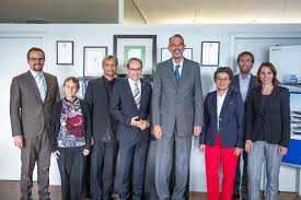 He is serving as the minister of education in the second kurz cabinet in the government of chancellor sebastian kurz and served in the same. Bundesminister Fassmann Zu Besuch An Der Fh St Polten