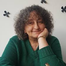 Judith Villamizar Camargo, profesora del Departamento de Lenguas, ganó el  Premio de buenas prácticas docentes para desarrollar la competencia  gramatical