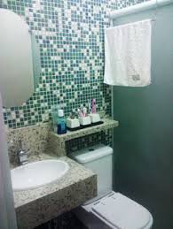 Ganhando Espaco No Banheiro Banheiro Pequeno Banheiro Pequeno Decoracao Banheiro Pequeno Decoracao Do Banheiro