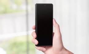Samsung is the current leader when it comes to foldables, and after spending a few months with the galaxy z fold 2, i was eager to get my hands on the company's other option, the galaxy z flip 5g. Bddlpdpzh07ism