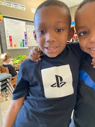 Sydney Tolbert (@MsTolbert23)