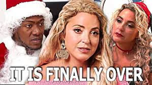 90 Day Fiancé Tell All SHOCKER: Holly WALKS Off Set After Wayne Considers  Ending Relationship!!