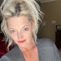 Brenda Radcliffe's Instagram, Twitter & Facebook