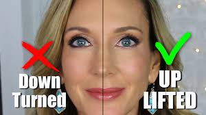 P As I Get Older My Eyes Have Become More Droopy And I 8217 Ve Had To Adjust How I Apply Eyeli Makeup Tips For Older Women Eye Makeup Makeup For Older Women