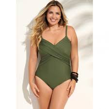 Convient à la pratique de la natation en piscine en savoir plus • maillot gainant sur tout le corps pour une jolie silhouette • soutien medium de la poitrine • bretelles réglables pour un ajustement parfait • fournit un maintien là où vous en avez. Maillot De Bain Sculptant Uni Ventre Plat Femme Vert Mousse 3 Suisses