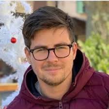 Gilbert Duncan's Instagram, Twitter & Facebook