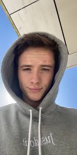 Tage Karlsen, Fotball