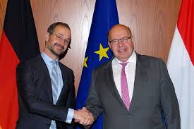 Musici werden geen zzp'er uit vrije wil, minister wiebes. Bmwi Altmaier Meets With Dutch Counterpart