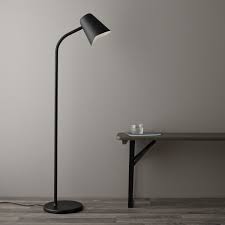 Northern Me Stehleuchte Schwarz In 2020 Stehlampe Lampe Lampenschirm