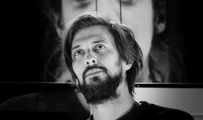 Bruno nogueira (born 31 january 1982) is a portuguese comedian, actor, voice actor, writer, and television host. Bruno Nogueira Returns To Teatro Das Figuras With New Stand Up Show Jornal Diarionline Regiao Sul Portugal S News