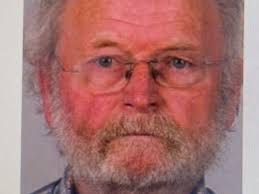 Mann weiterhin vermisst: Hund gefunden, Taucher im Einsatz