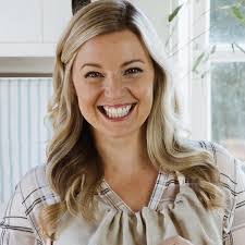 Shelia Mathews's Instagram, Twitter & Facebook