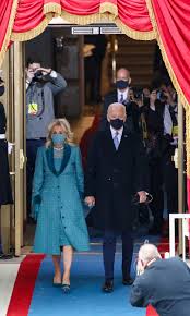 Jill biden intercepts heckler at joe biden rally. Incoming First Lady Dr Jill Biden Wearing Romy Spotted Choo World Jimmy Choo