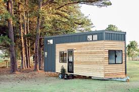 The Grand Sojourner Tiny House A 3 Bedroom Tiny Home On Wheels Tyni House Maison Lumiere