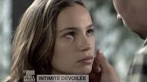 Le joyeux drille a piégé confessions intimes, montrant au grand public les combines dont usent et abusent ces programmes pour appâter le chaland. Le Jour Ou Tout A Bascule Intimite Devoilee Vendredi 02 Fevrier 2018 Le Jour Ou Tout A Bascule Antenne Reunion Fr