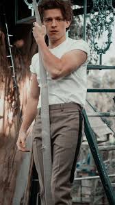 Том холланд › tom holland запись. Pin On Tom Hotty