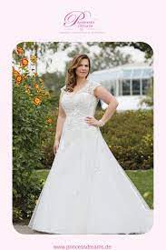 Grosshandel goldene spitze glanzendes brautkleid mit glitter v de.dhgate.com. Brautkleid Grosse Grosse Mit Spitze Und Tragern Das Klassische Brautkleid Von Amelie Ist Eine A Linie Mit Spitze Und Tragern Der Z Brautmode Braut Brautkleid