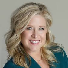 Ashley Carda (@AshieB24)