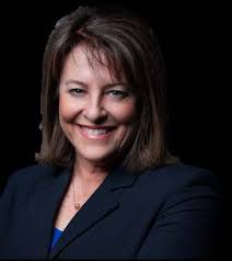 FALL 2023 CATALOG Keynote Speakers Short Courses Book Club Adventures  In-person and online learning options for those age 50 and