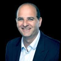 Adam Sisson's Instagram, Twitter & Facebook