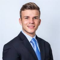 300+ perfiles de «Dummitt»