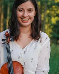 meetourstudents Laura Gamboa, age 25, is from Columbus, Ohio and has been  stu…