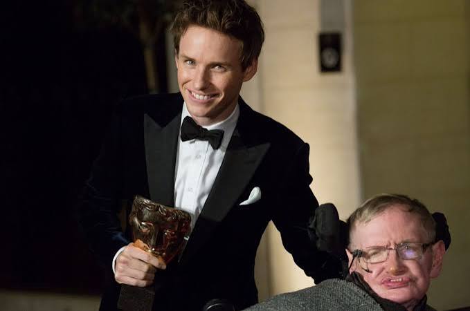 Oscar-winning actor Eddie Redmayne on playing Stephen Hawking in The Theory  of Everything - Daily Record