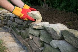 Wenn sie eine mauer selber bauen, sollte über eine dekorative krone verfügen. Trockenmauer Selber Bauen Hausinfo